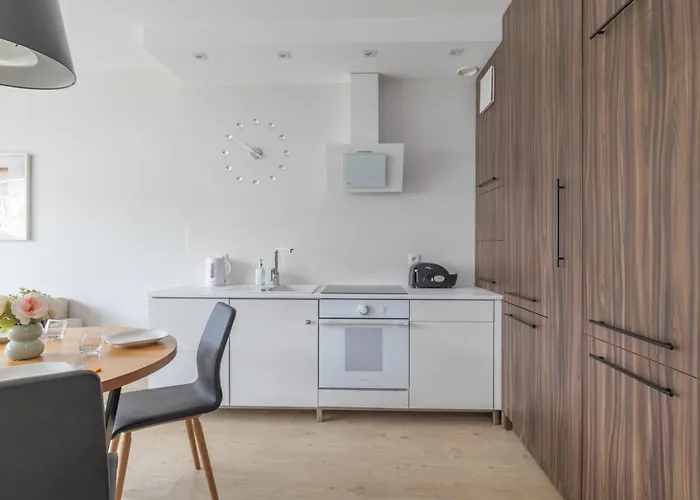 Glow Apartments - Baltic Bliss Apartment Sopot